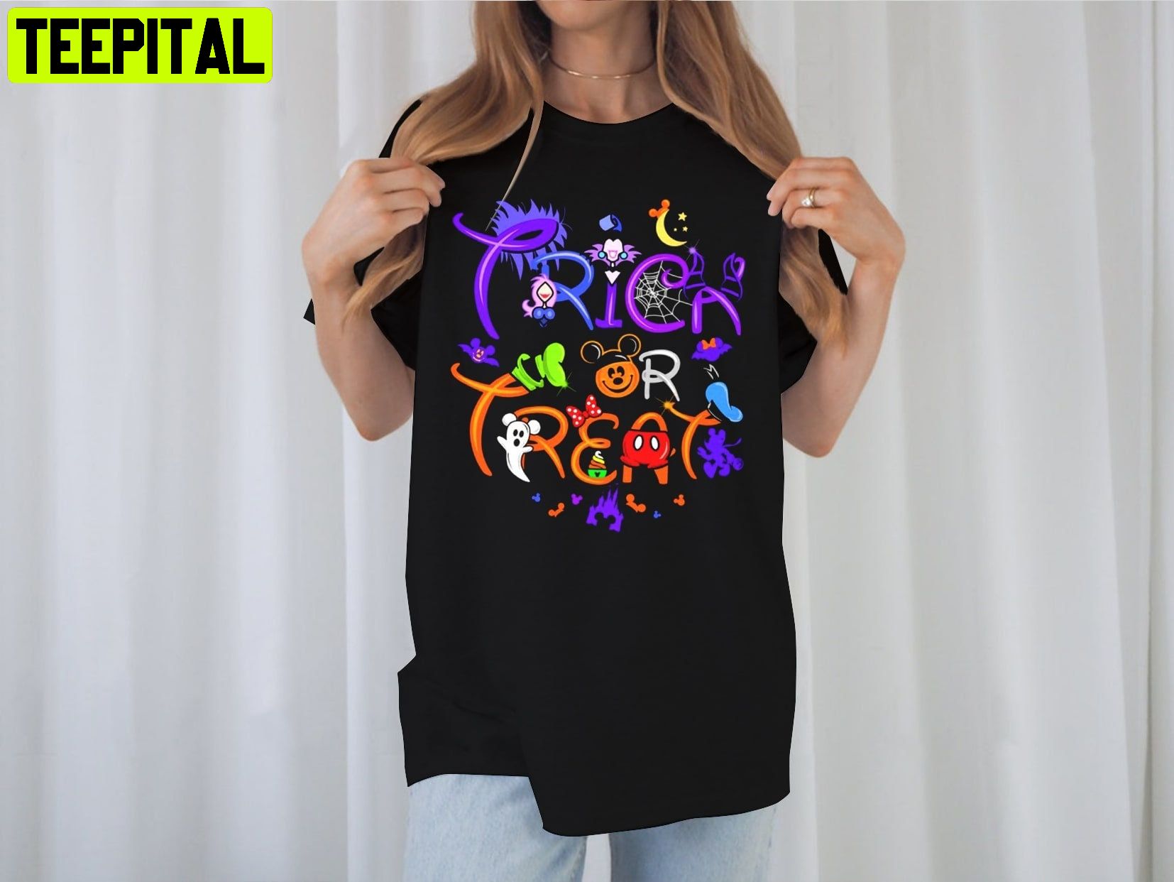 Trick Or Treat Mickey Mouse Halloween Unisesx T-Shirt Trick Or Treat Mickey Mouse Halloween Unisesx T-Shirt