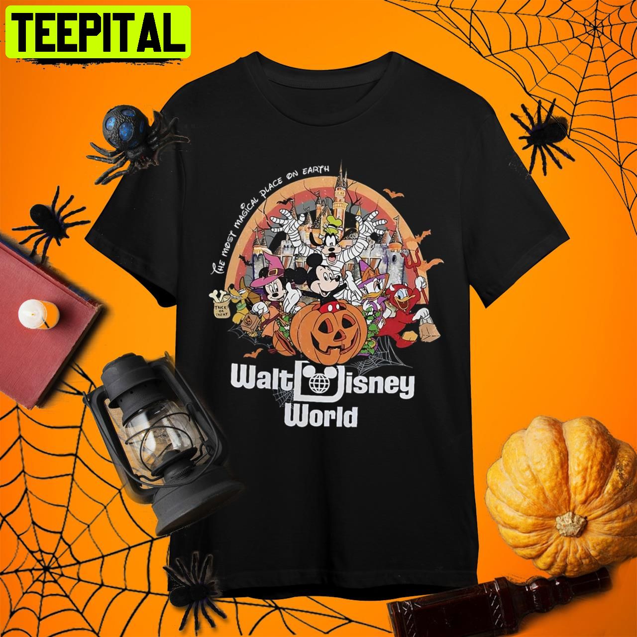 Walt Disney World Halloween Disney Halloween Retro Art Unisex T-Shirt Walt Disney World Halloween Disney Halloween Retro Art Unisex T-Shirt