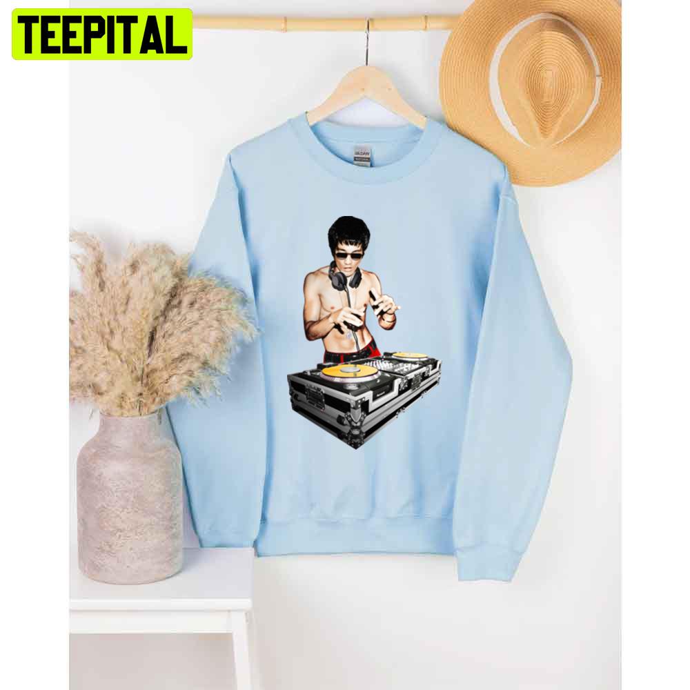 Dj Bruce Retro Disk Jockey Music Player Unisex T-Shirt Dj Bruce Retro Disk Jockey Music Player Unisex T-Shirt