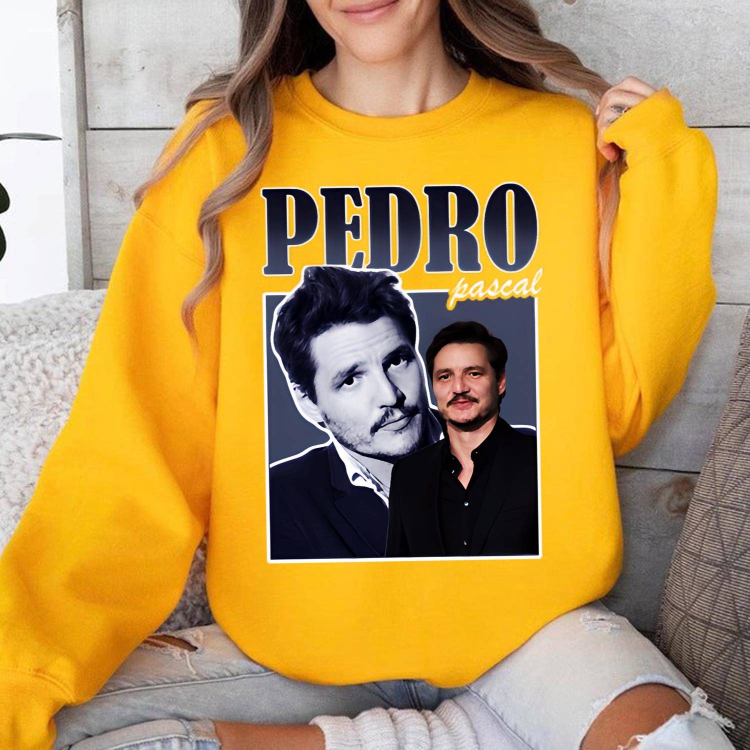 Pedro Pascal 6 Unisex T-Shirt Pedro Pascal 6 Unisex T-Shirt