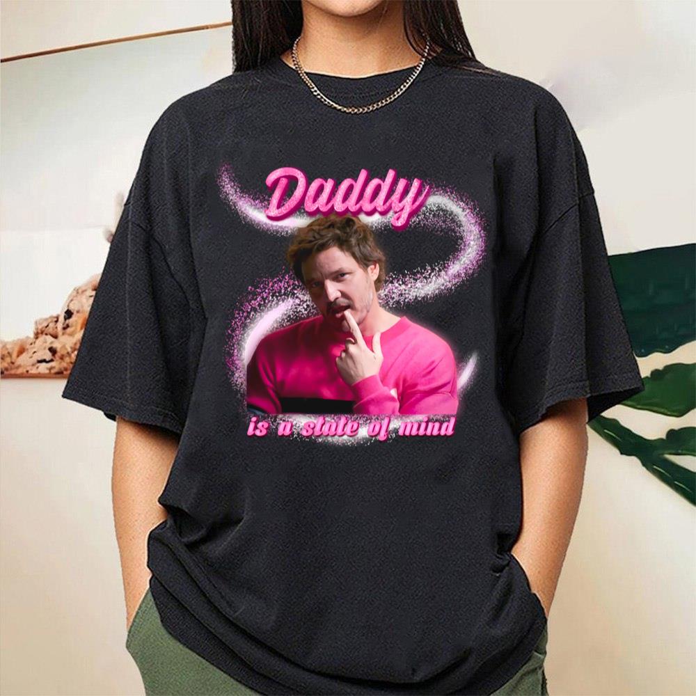 Pedro Pascal Graphic Unisex T-Shirt Pedro Pascal Graphic Unisex T-Shirt