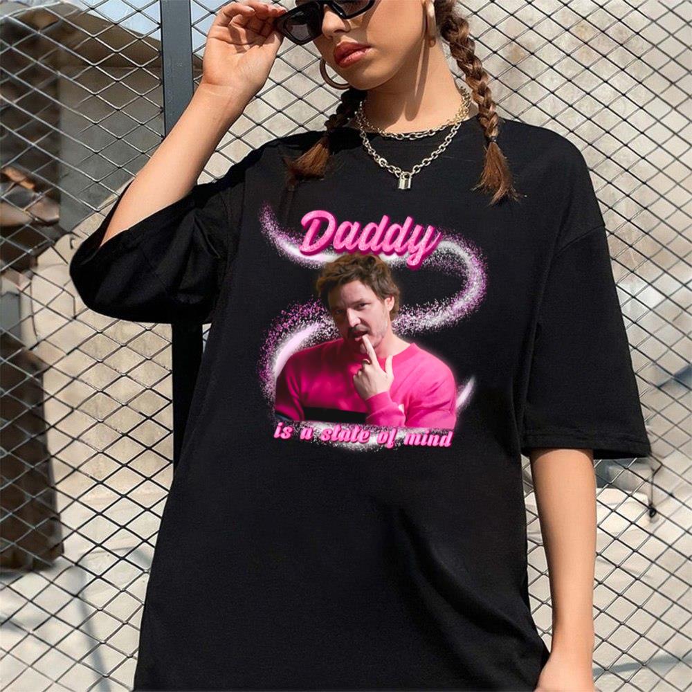 Pedro Pascal Graphic Unisex T-Shirt Pedro Pascal Graphic Unisex T-Shirt