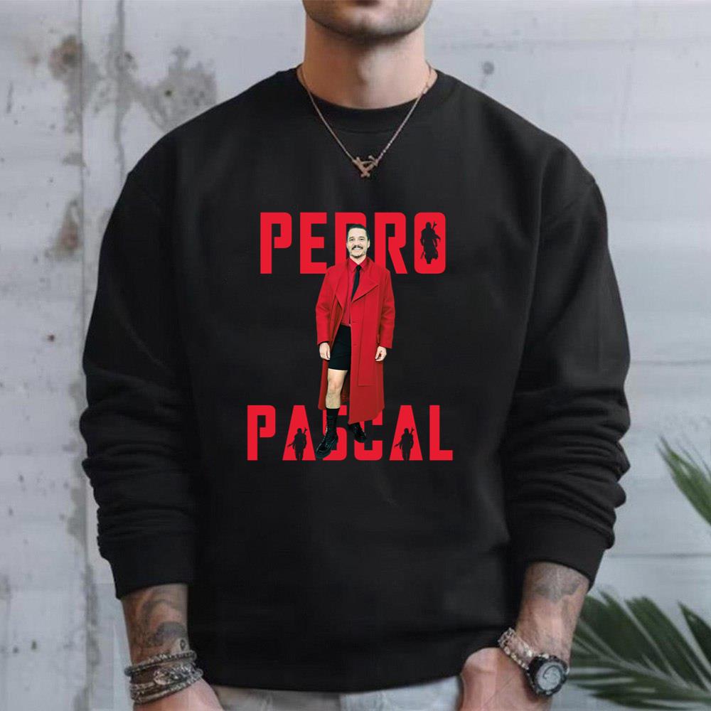 Pedro Pascal In Iconic Red Met Gala Unisex T-Shirt Pedro Pascal In Iconic Red Met Gala Unisex T-Shirt