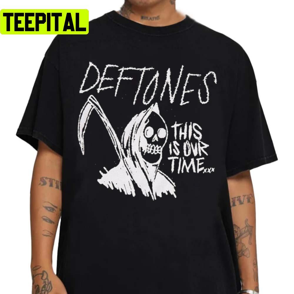 Simple Swing Eagle Deftones Unisex Sweatshirt Simple Swing Eagle Deftones Unisex Sweatshirt
